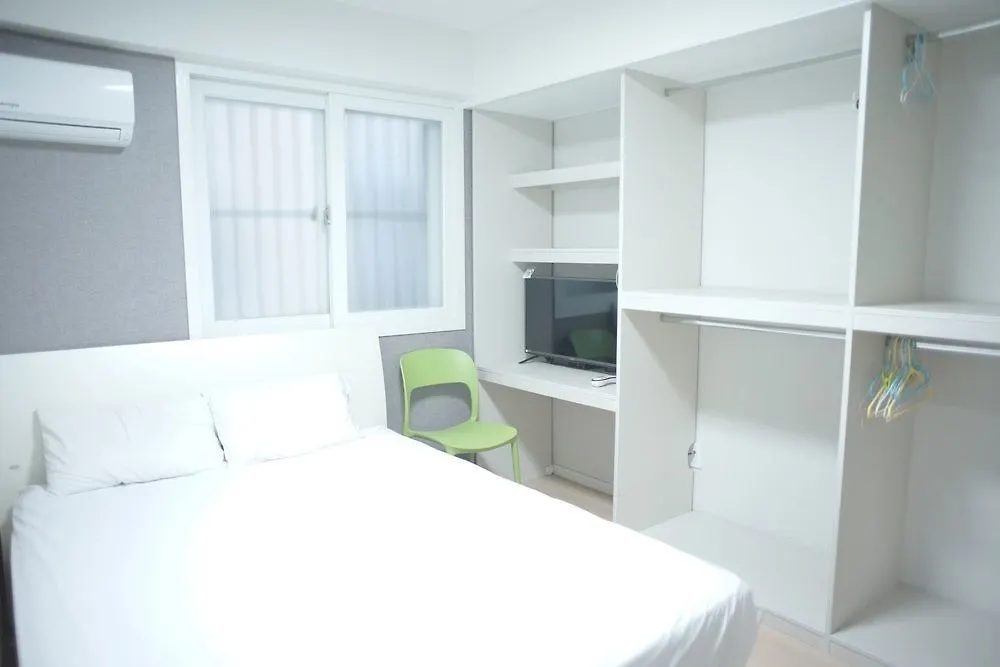Polaris Guesthouse Garosugil